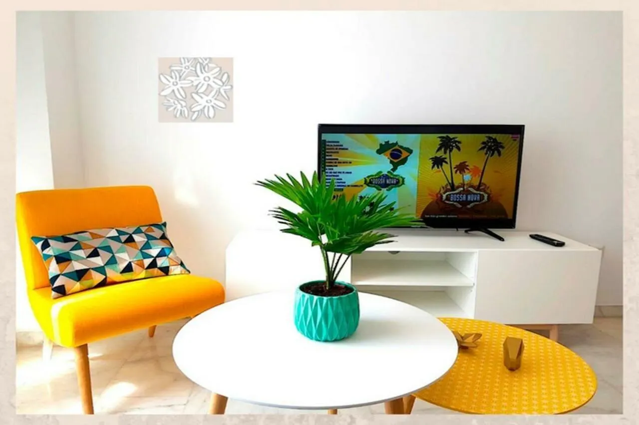 Renthas Perchel Apartment Malaga